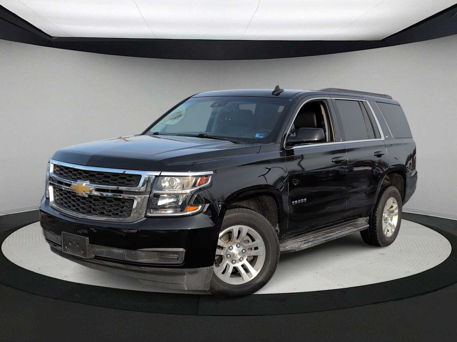 Thumbnail: 2019 Chevrolet Tahoe - 1