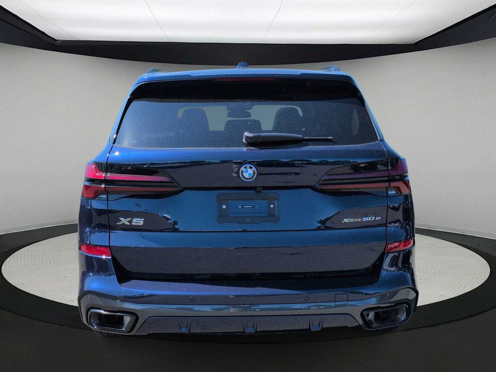 Thumbnail: 2026 BMW X5 - 7