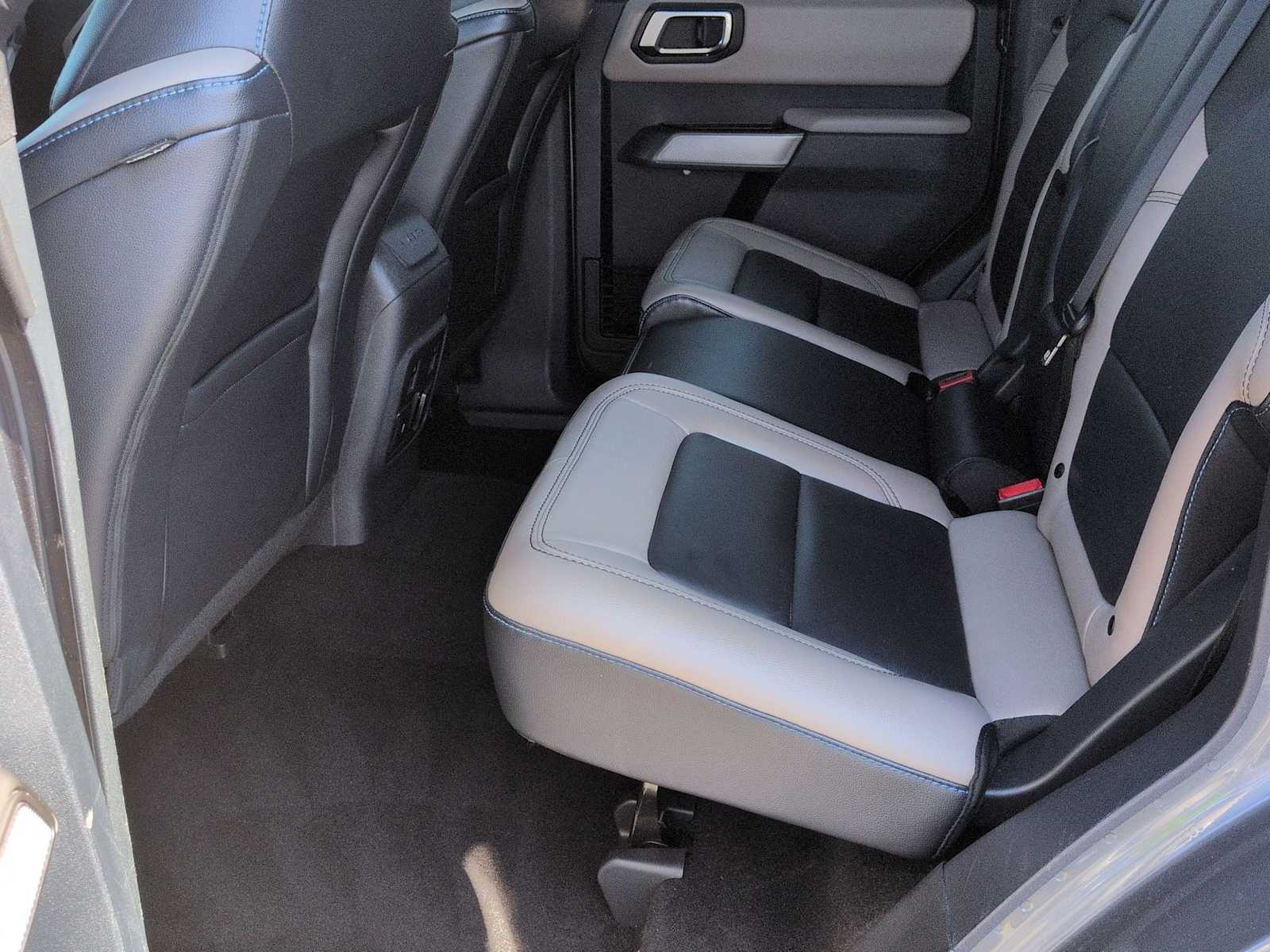 Thumbnail: 2022 Ford Bronco - 20