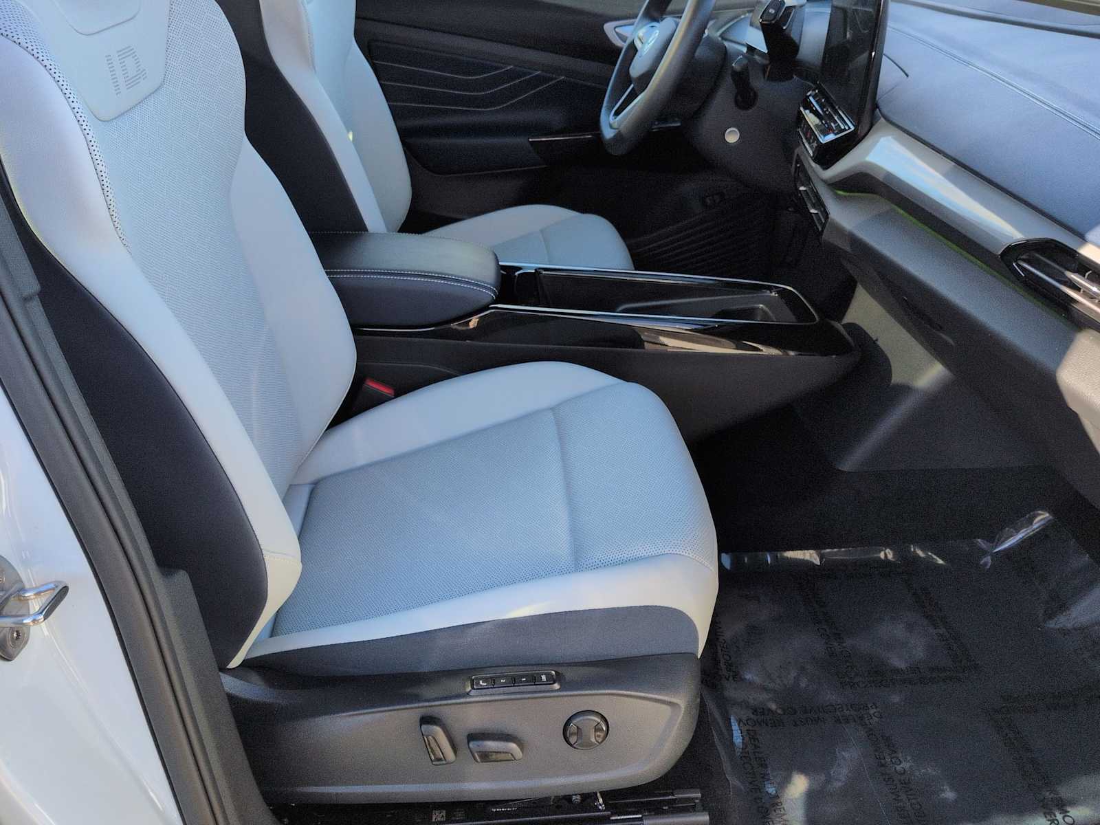 Thumbnail: 2024 Volkswagen ID.4 - 23