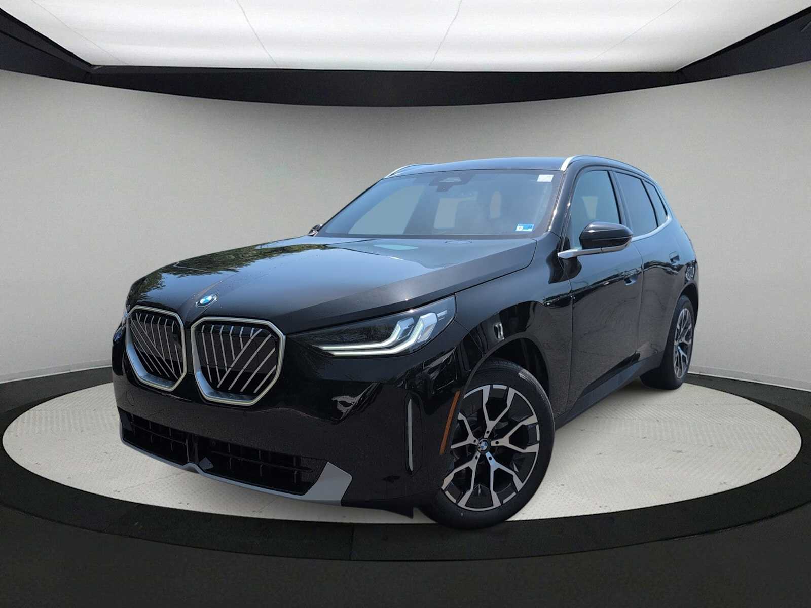 Thumbnail: 2026 BMW X3 - 1