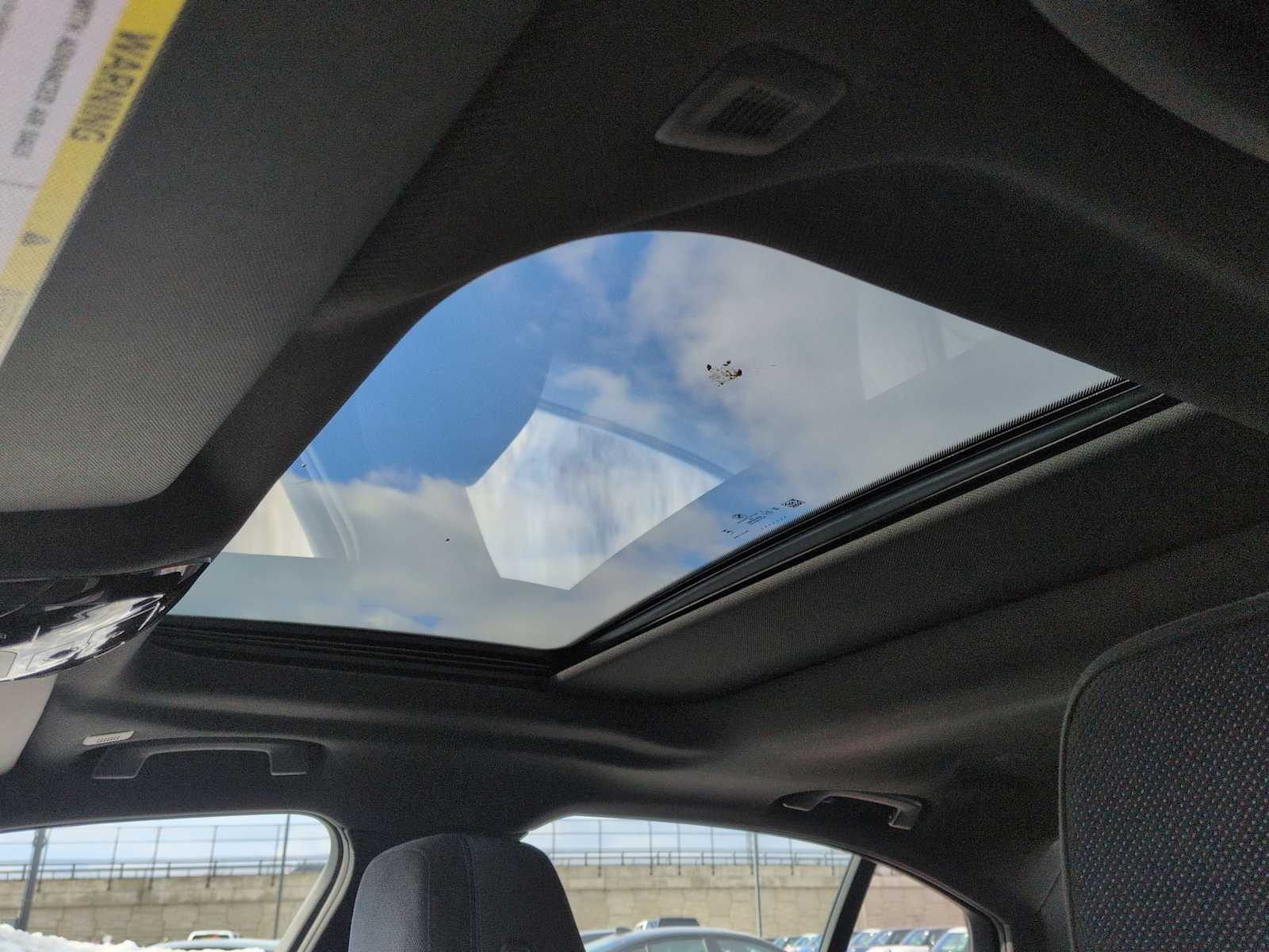 Thumbnail: 2025 BMW i5 - 20