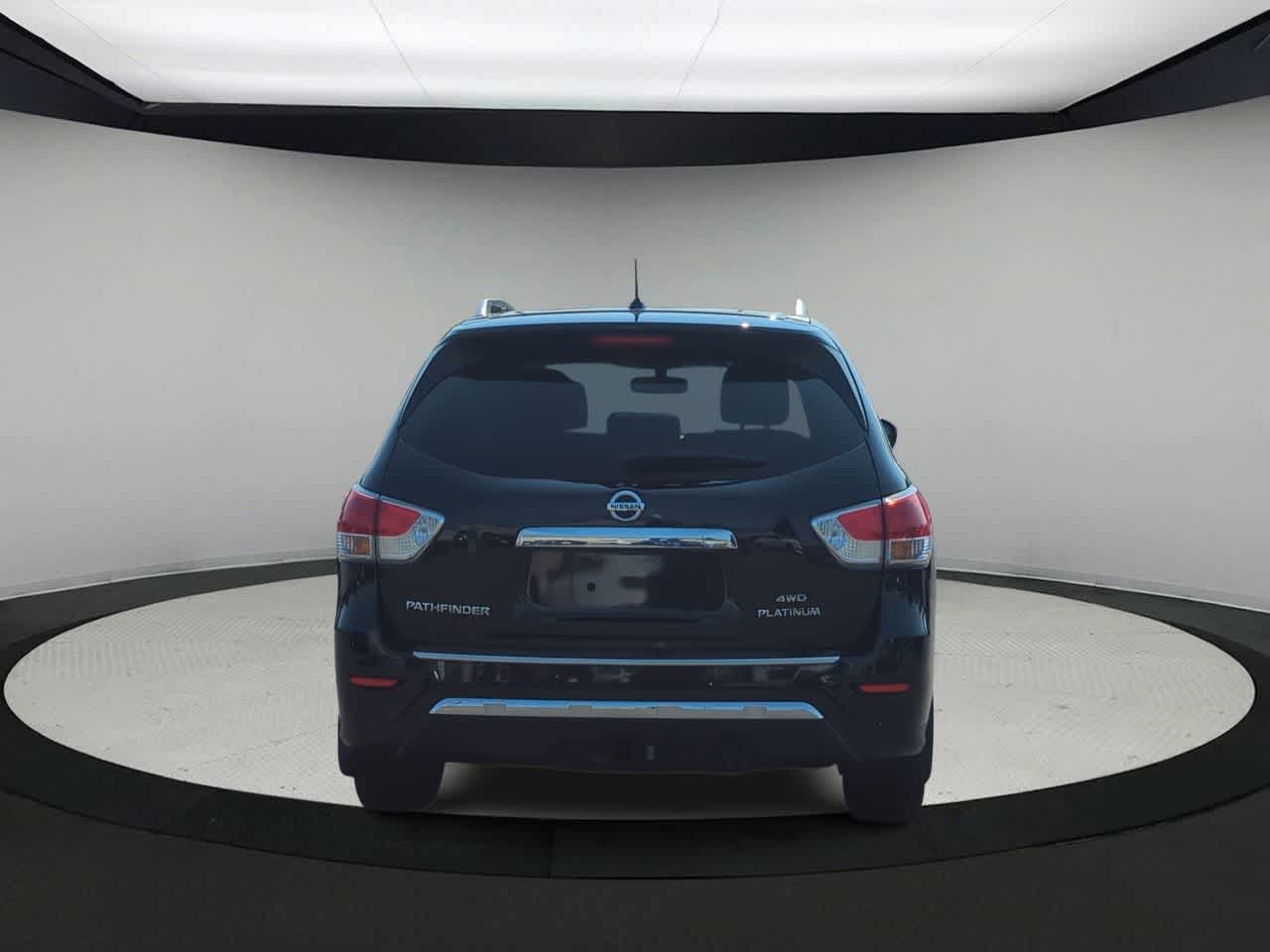 Thumbnail: 2016 Nissan Pathfinder - 7