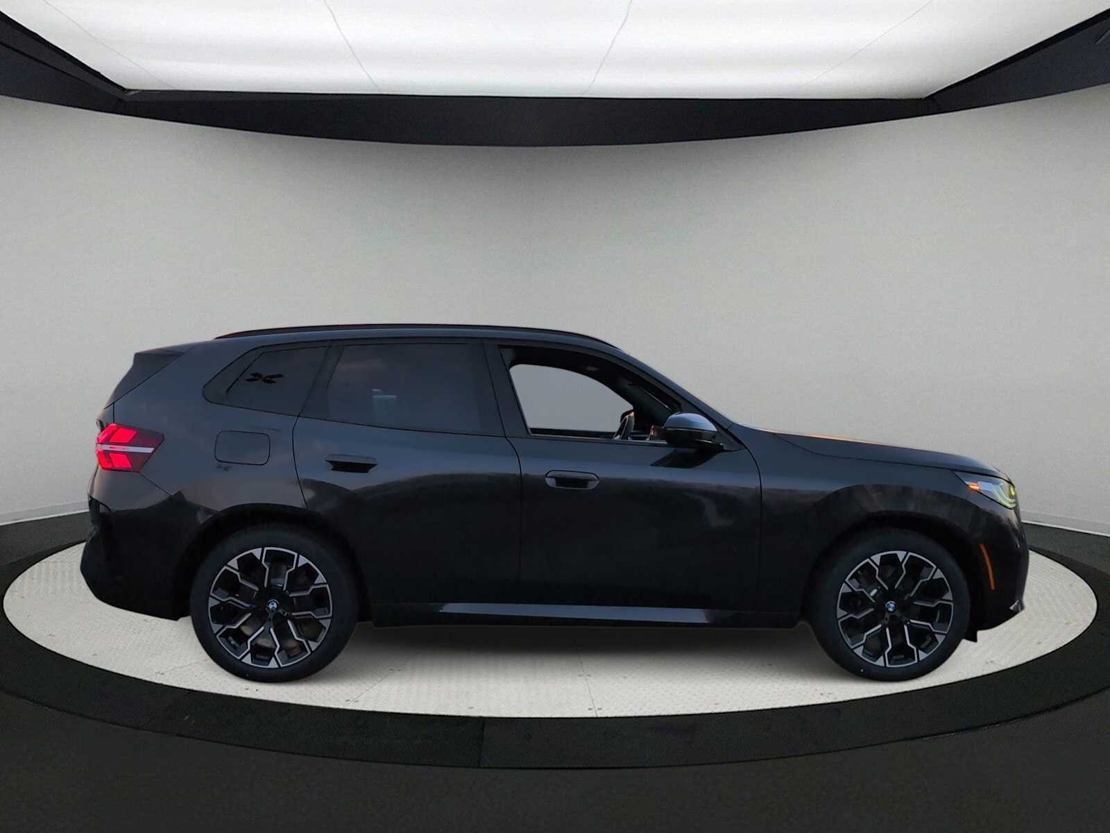 Thumbnail: 2026 BMW X3 - 9