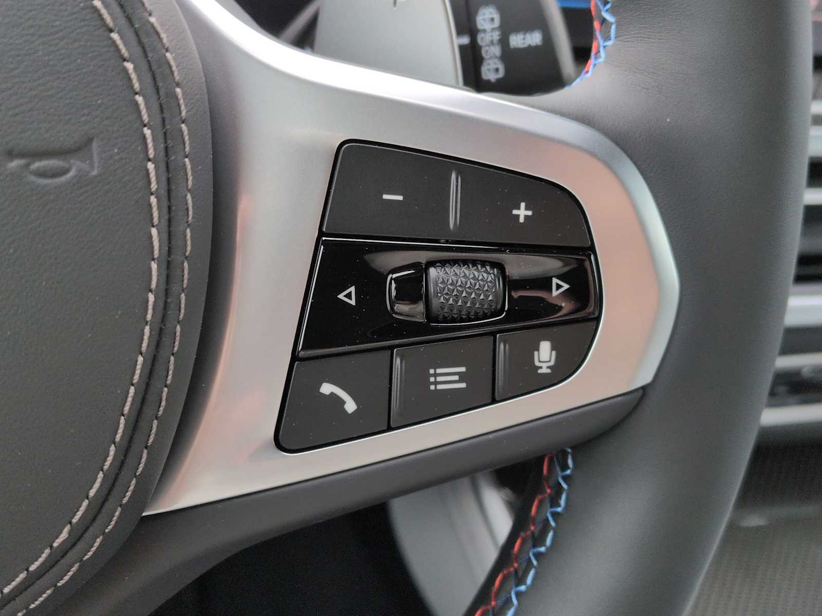 Thumbnail: 2026 BMW X5 - 27