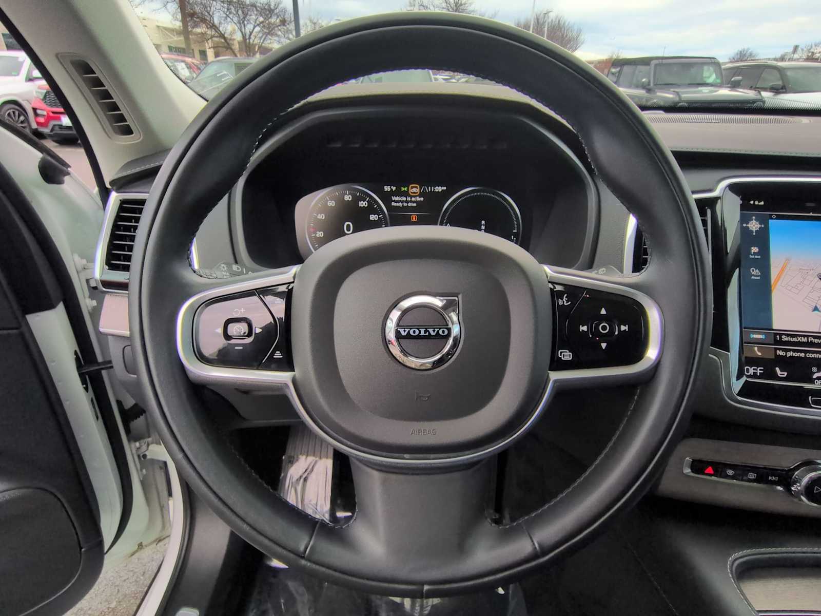 Thumbnail: 2022 Volvo XC90 - 25