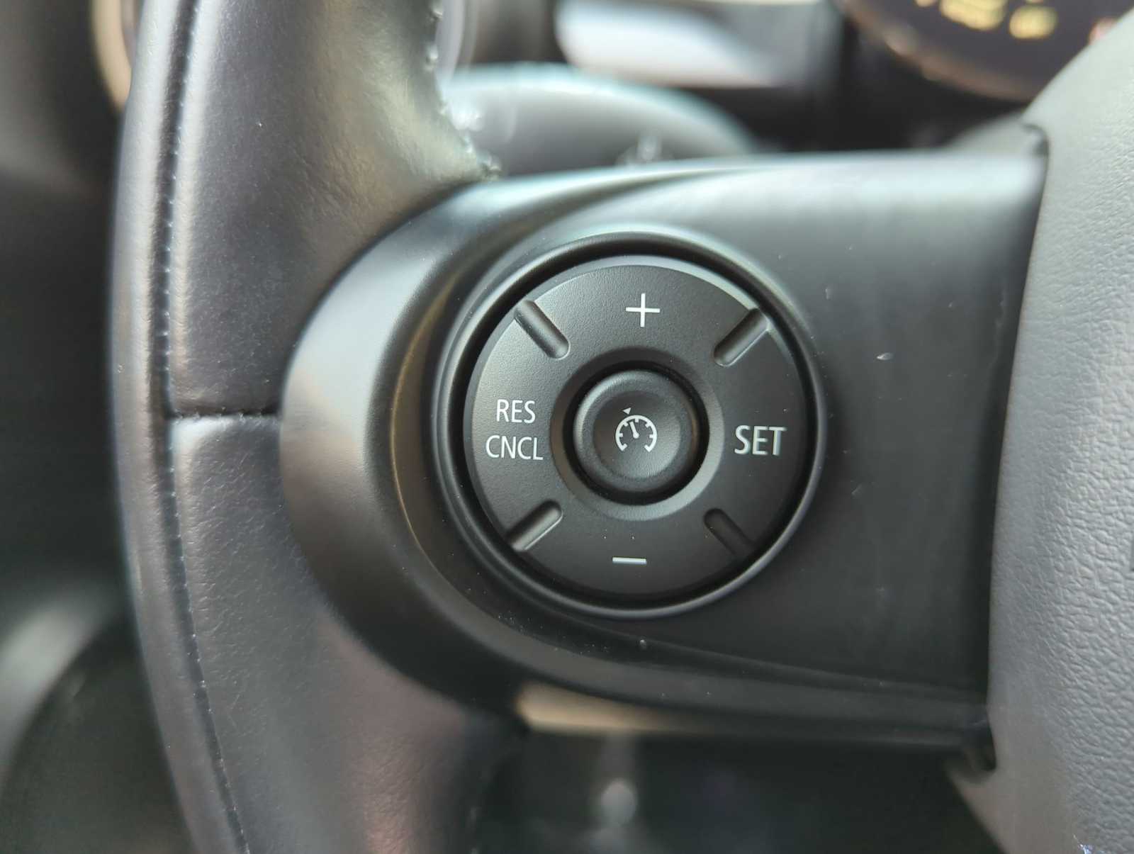2021 MINI Cooper Hardtop 4 Door 16