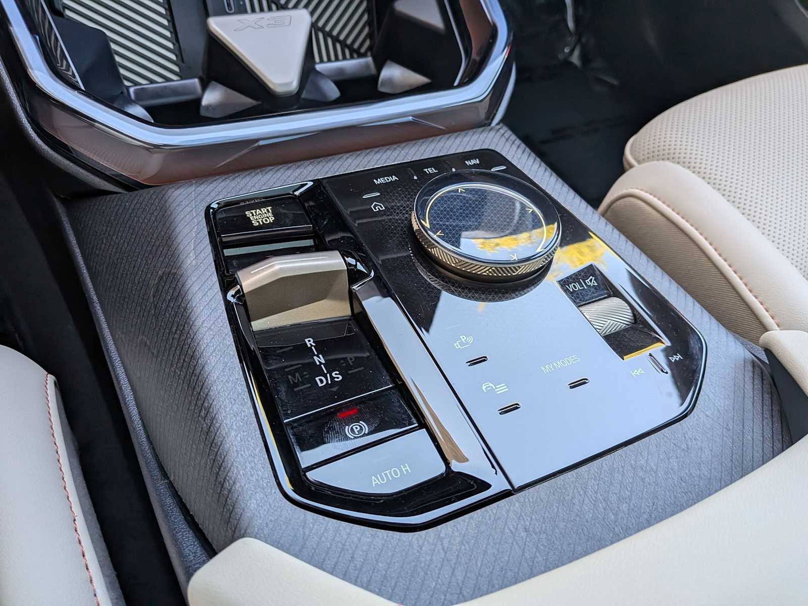 Thumbnail: 2025 BMW X3 - 34