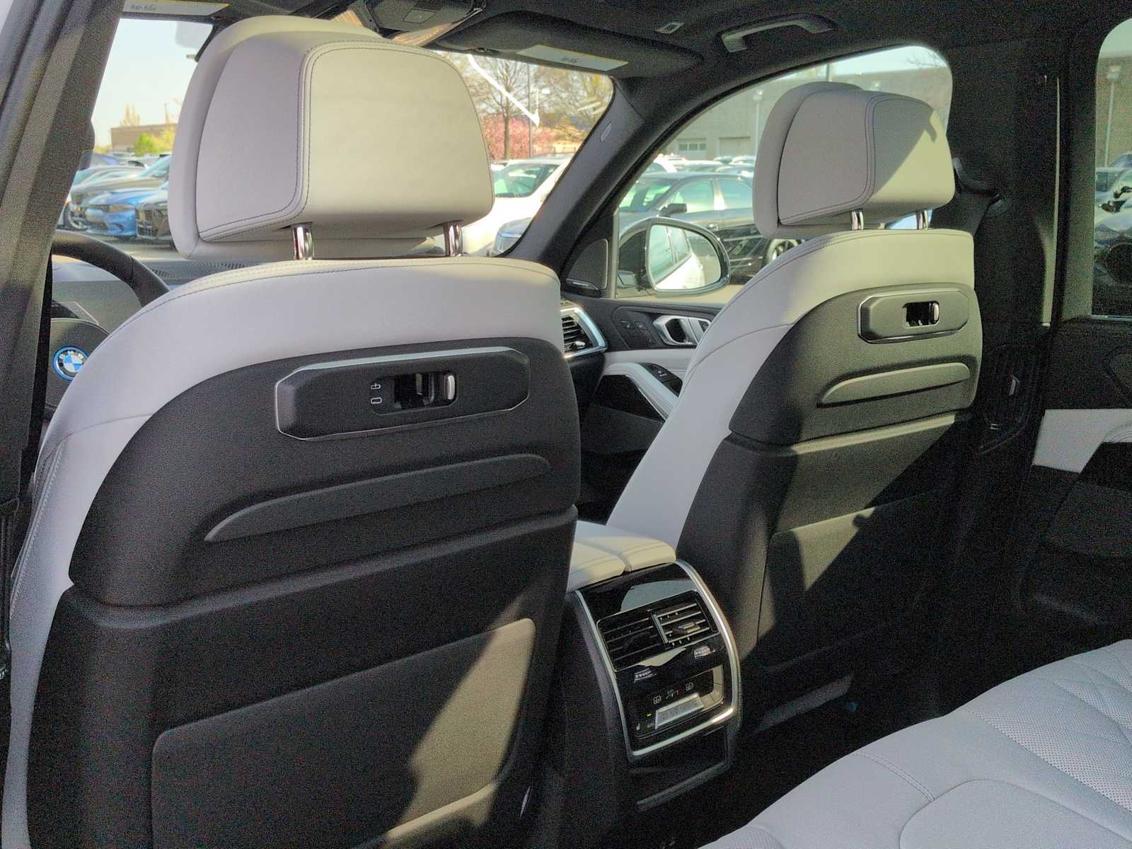 Thumbnail: 2026 BMW X5 - 19