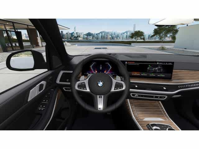 Thumbnail: 2026 BMW X7 - 13