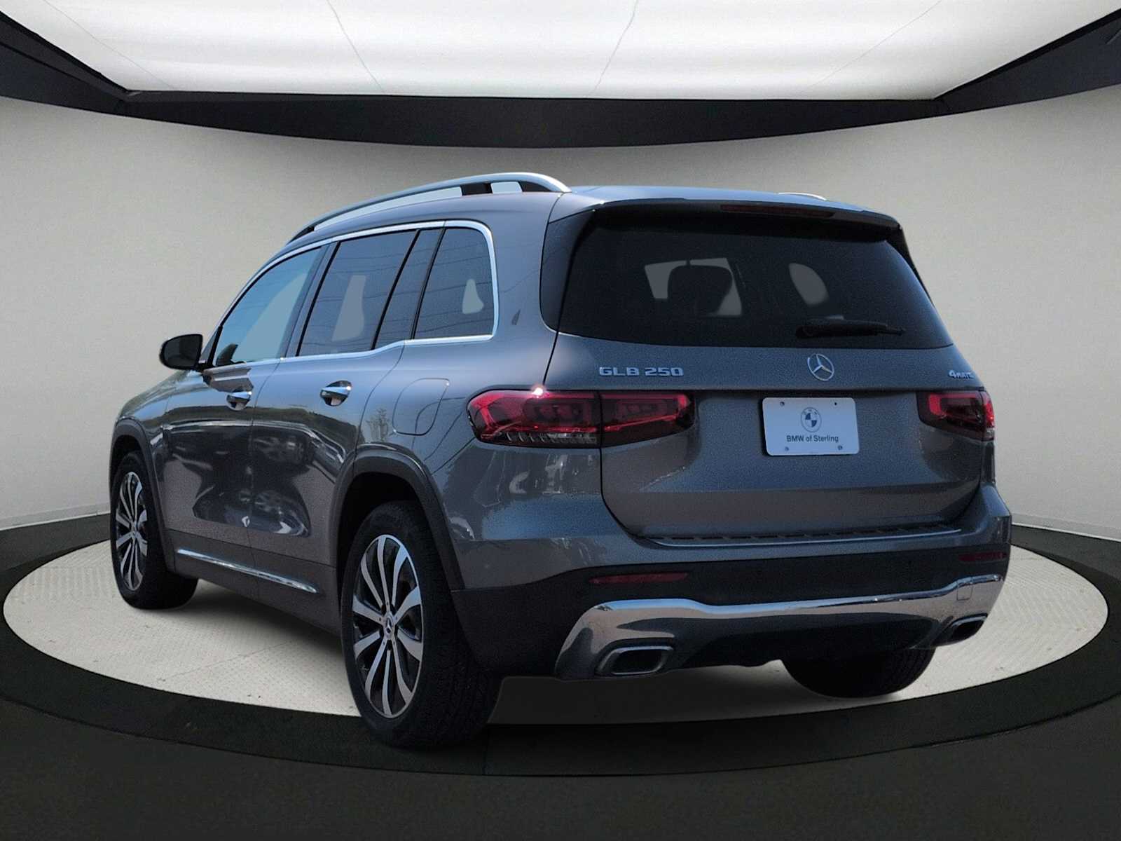 Thumbnail: 2020 Mercedes-Benz GLB - 6