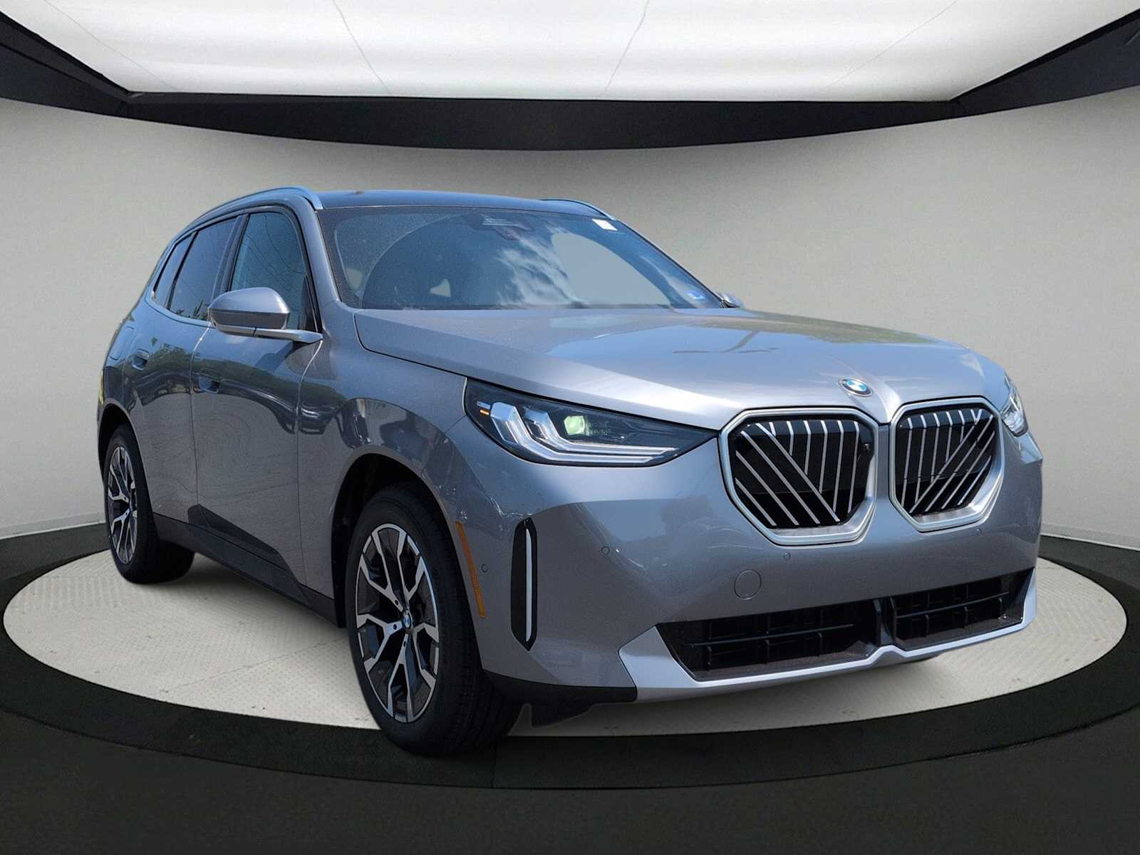 Thumbnail: 2026 BMW X3 - 2