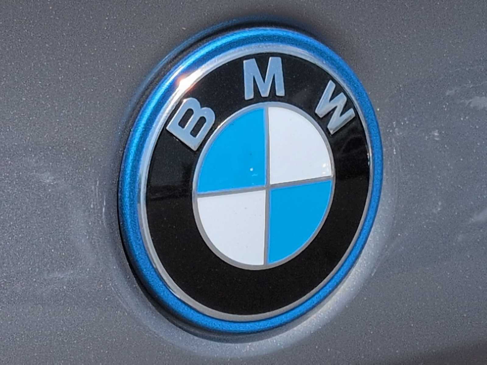 Thumbnail: 2026 BMW i5 - 12