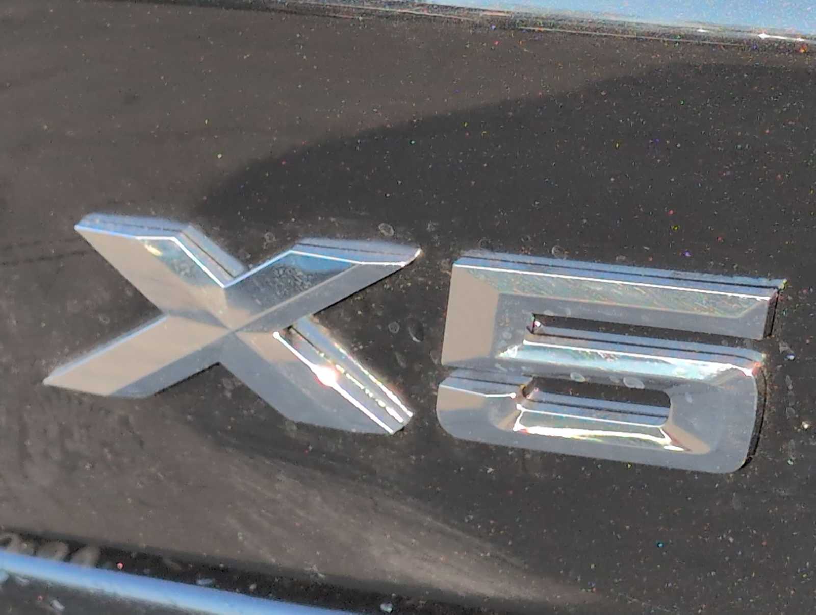 Thumbnail: 2026 BMW X5 - 13
