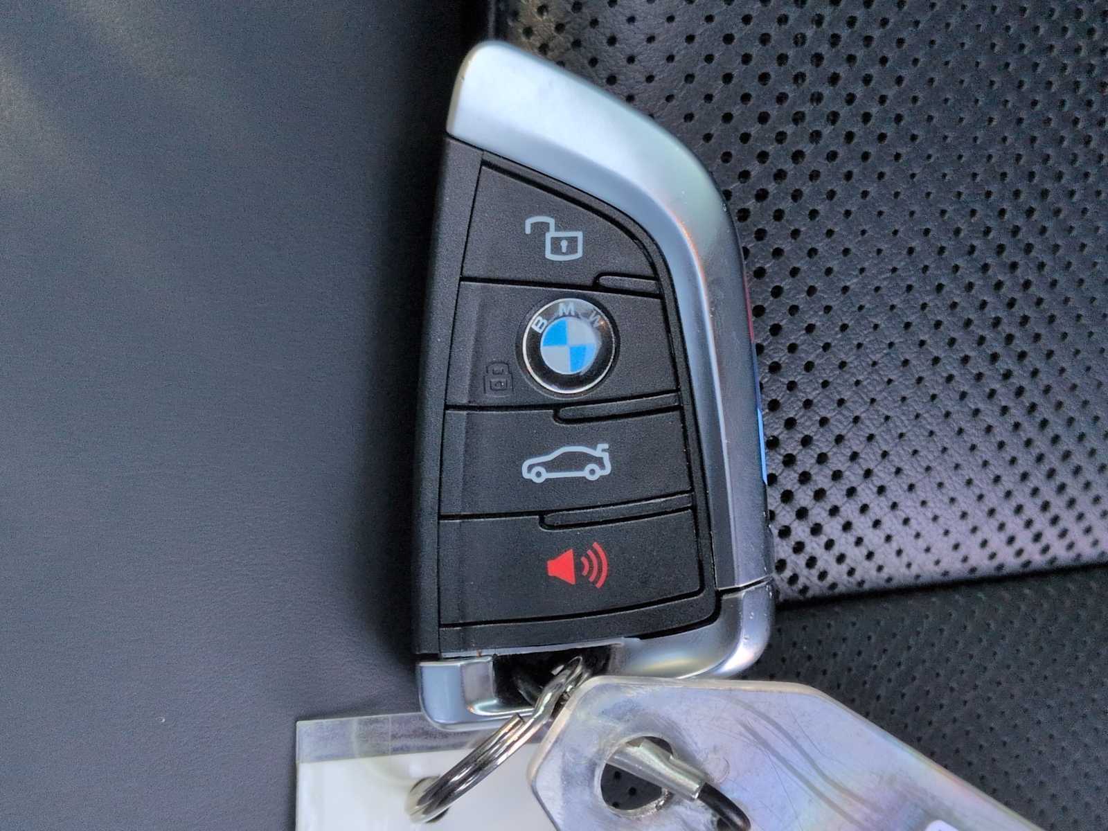 Thumbnail: 2023 BMW M4 - 34