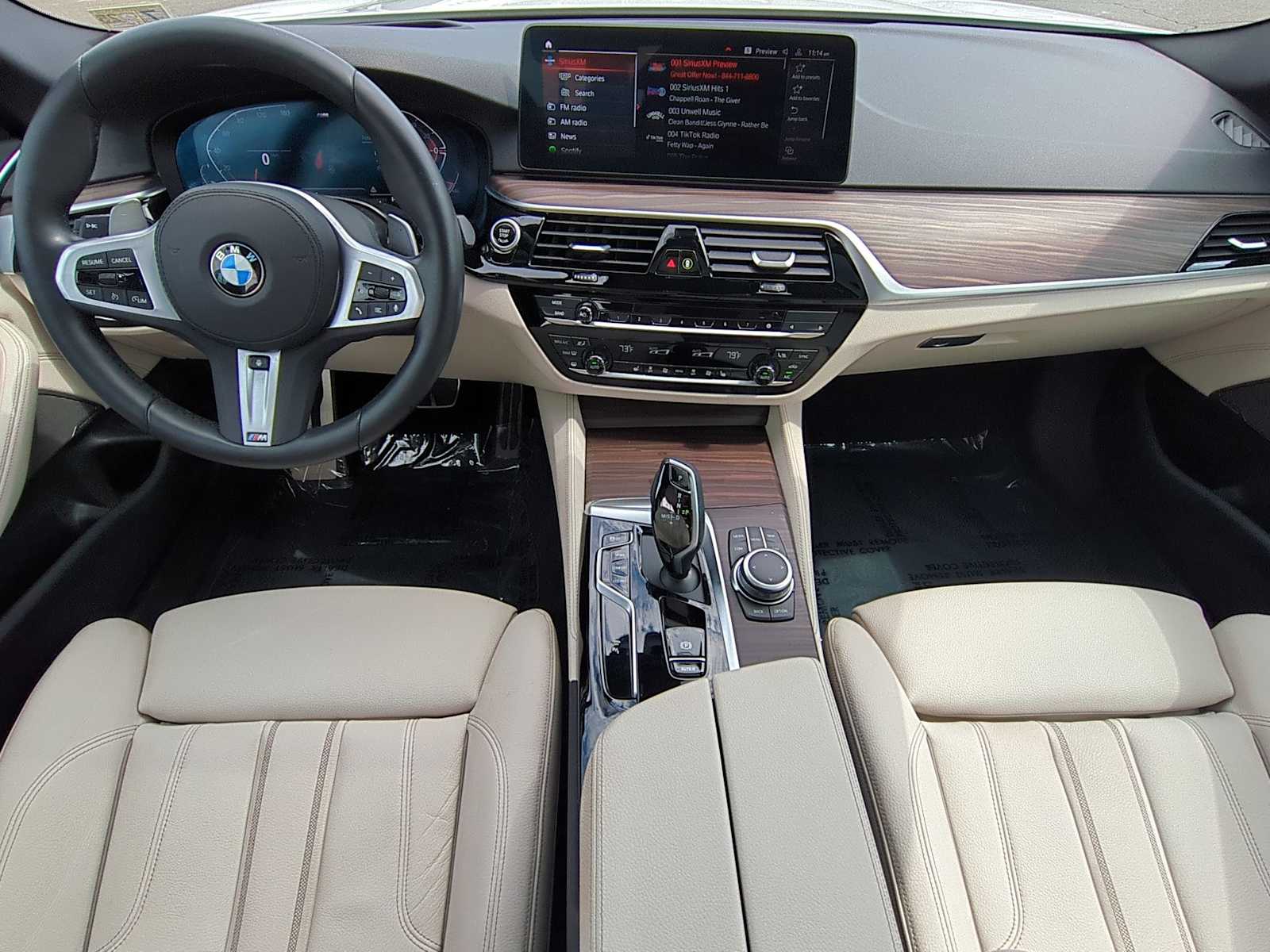 Thumbnail: 2022 BMW 5 Series - 15