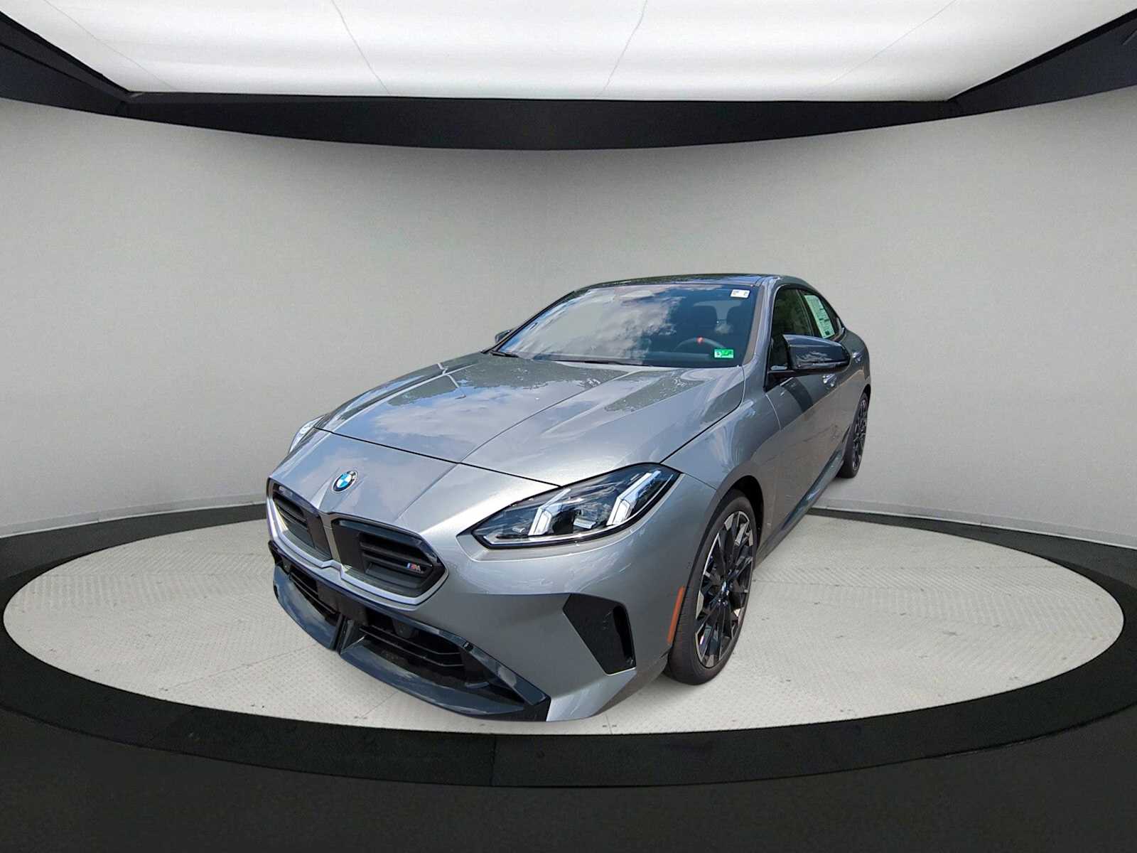 Thumbnail: 2025 BMW 2 Series - 4