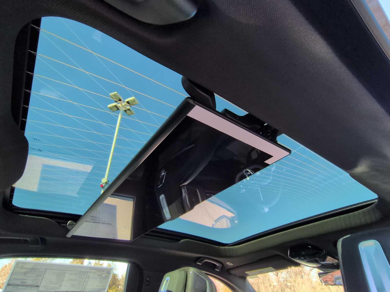 Thumbnail: 2026 BMW 7 Series - 23