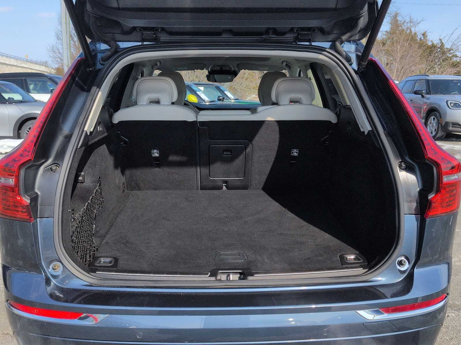 Thumbnail: 2021 Volvo XC60 - 35