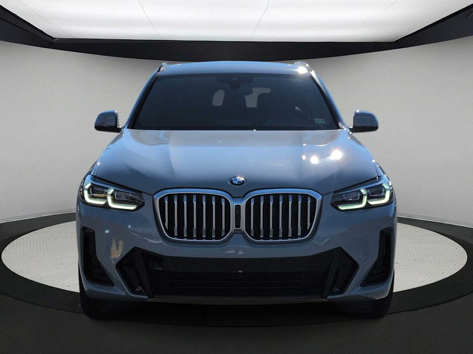 Thumbnail: 2022 BMW X3 - 3