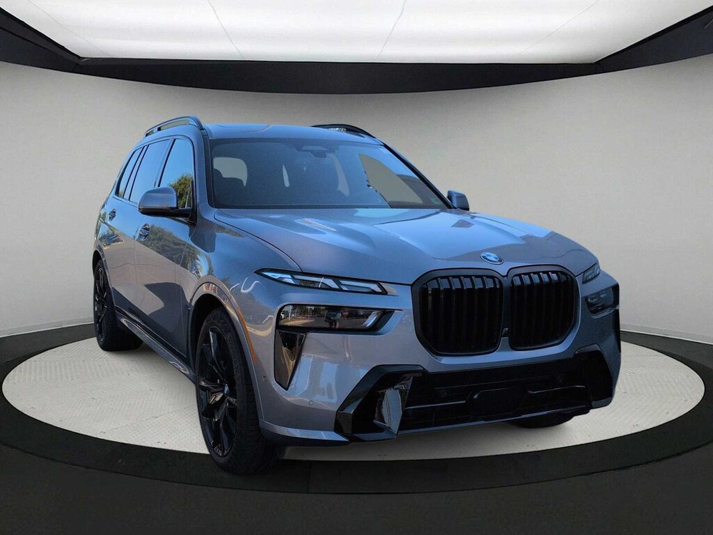 New 2026 BMW X7 xDrive40i SUV