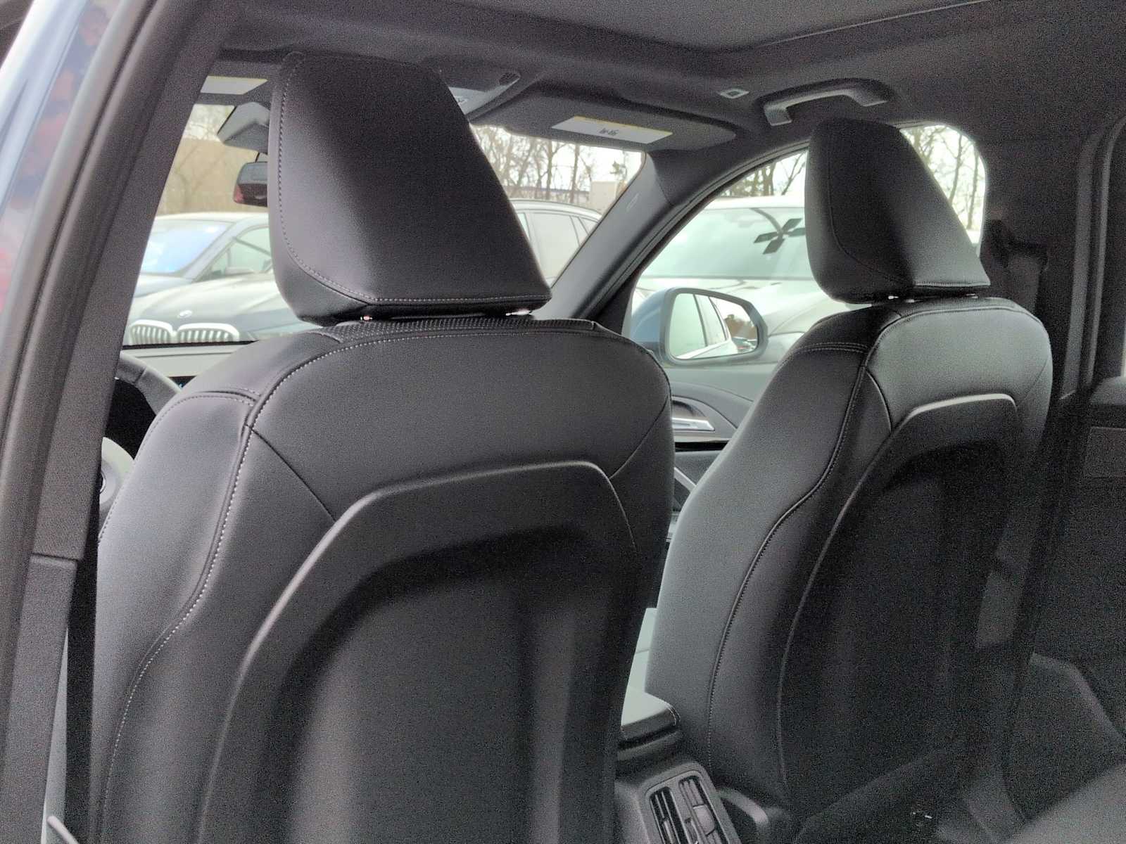 Thumbnail: 2026 BMW X1 - 19