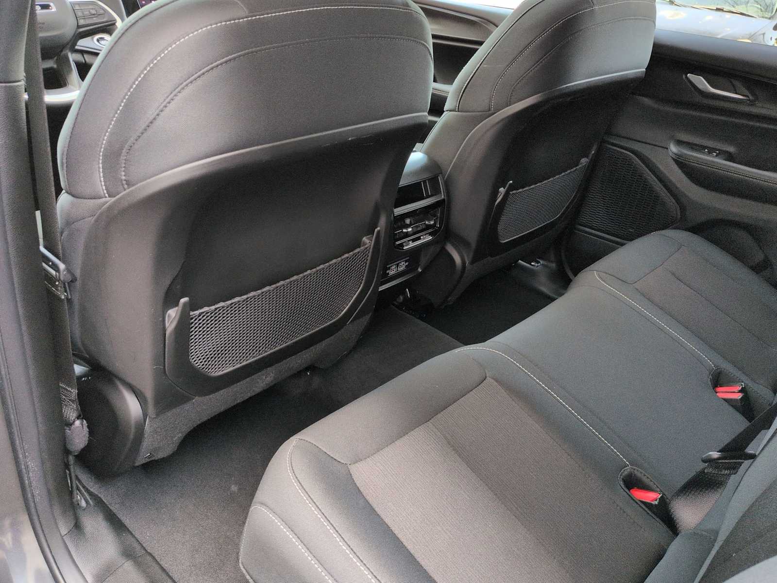 Thumbnail: 2025 Jeep Grand Cherokee - 19