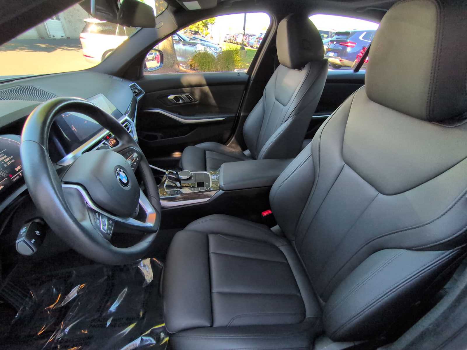 Thumbnail: 2019 BMW 3 Series - 17