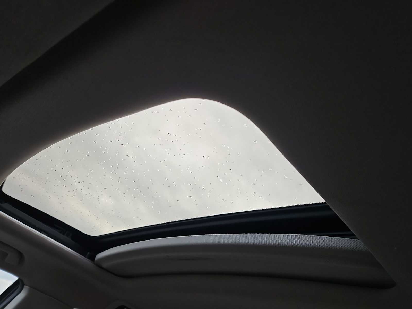 Thumbnail: 2014 Honda Odyssey - 19