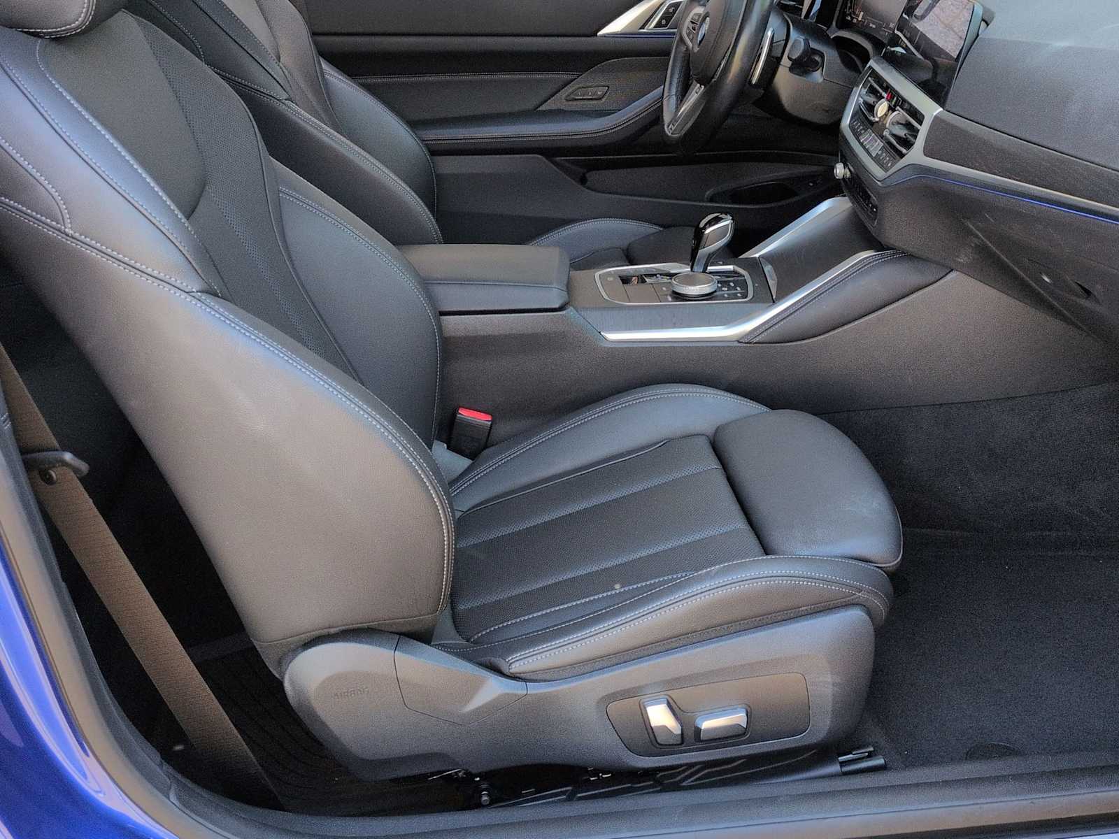 Thumbnail: 2023 BMW 4 Series - 22