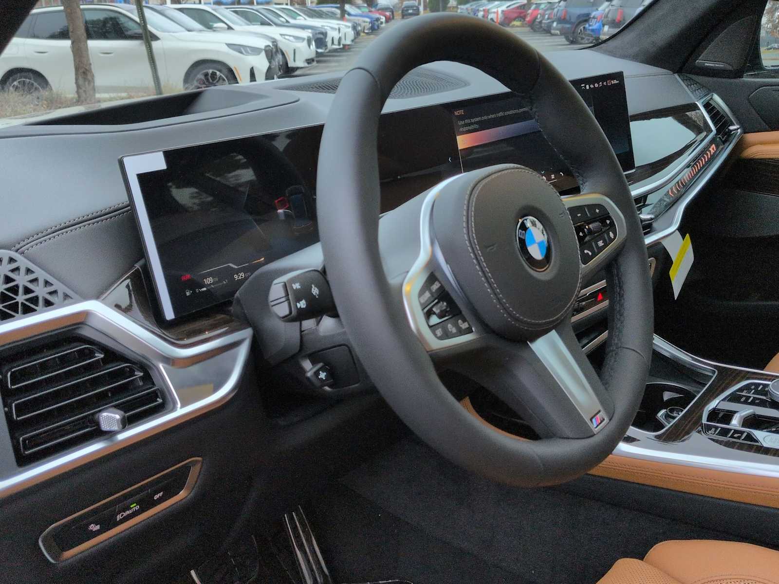 Thumbnail: 2026 BMW X7 - 16