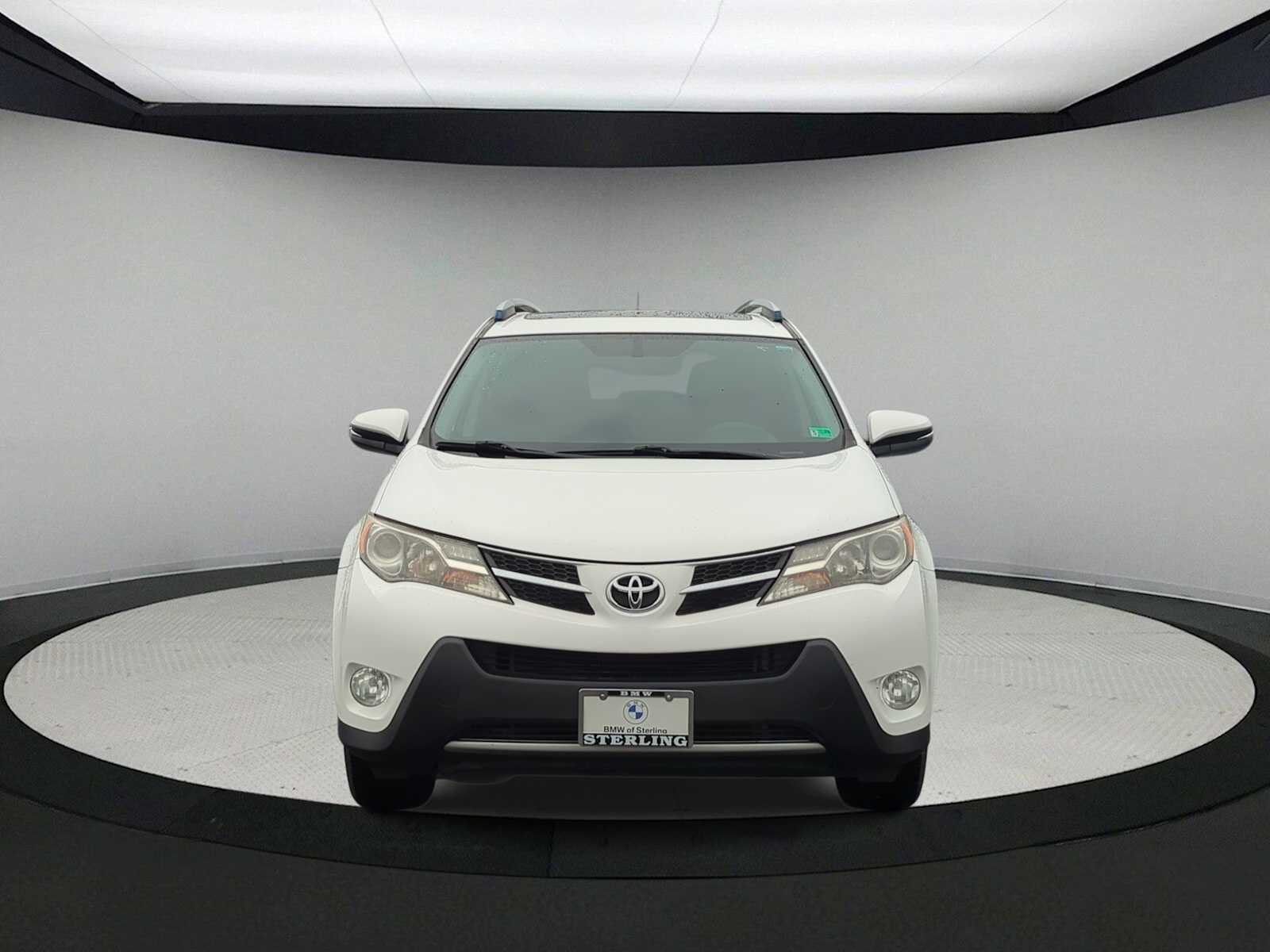 Thumbnail: 2015 Toyota RAV4 - 3