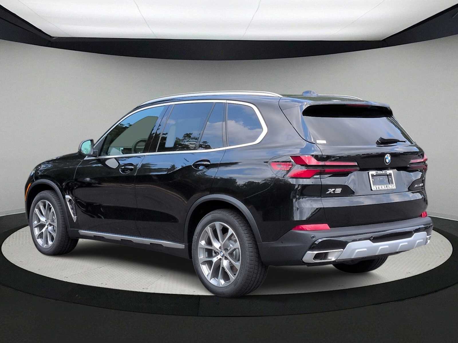 Thumbnail: 2026 BMW X5 - 6