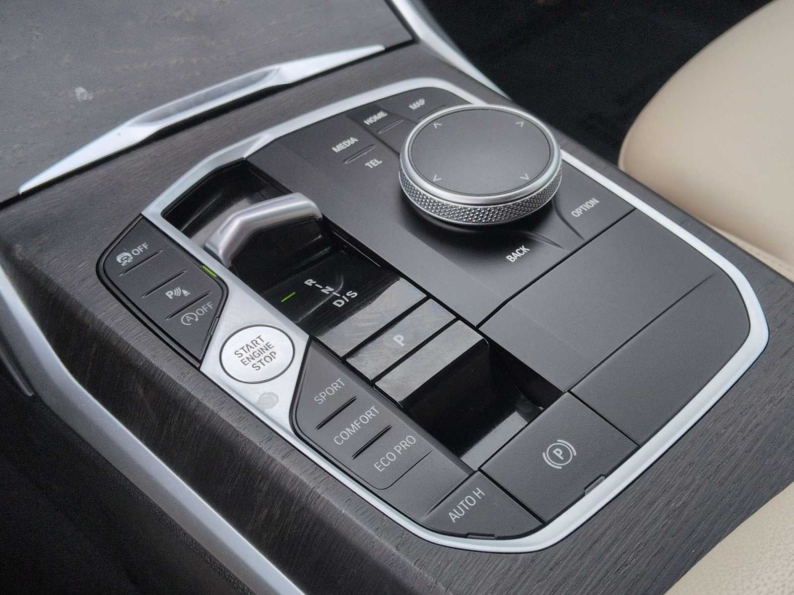 Thumbnail: 2023 BMW 3 Series - 35