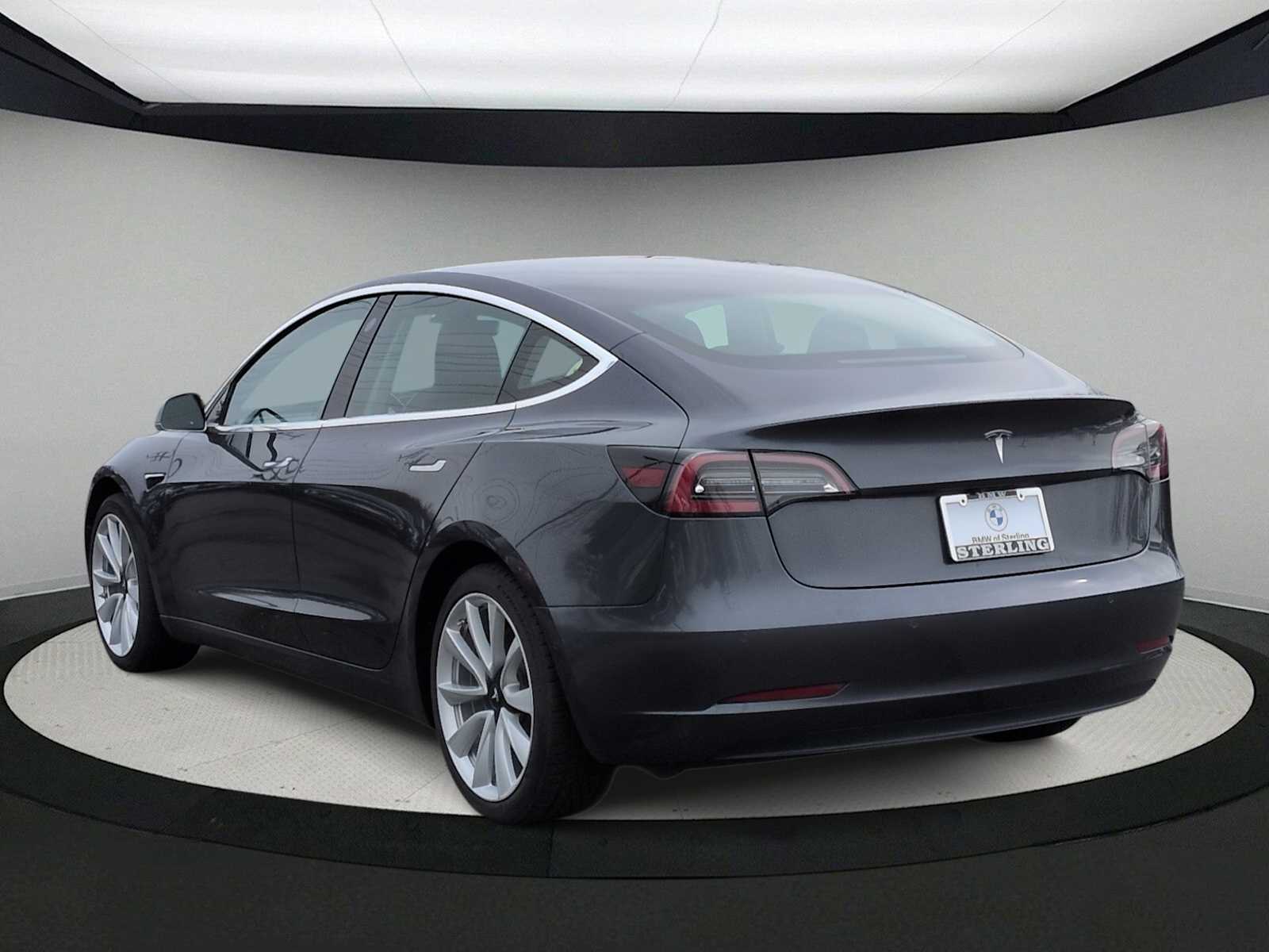 Thumbnail: 2019 Tesla Model 3 - 6