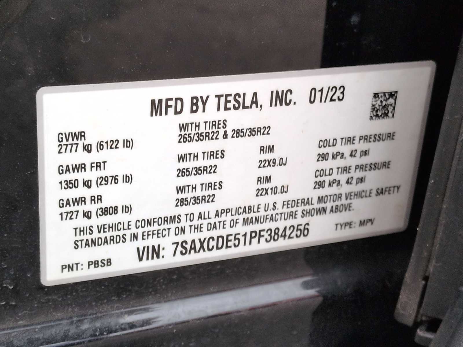 Thumbnail: 2023 Tesla Model X - 32