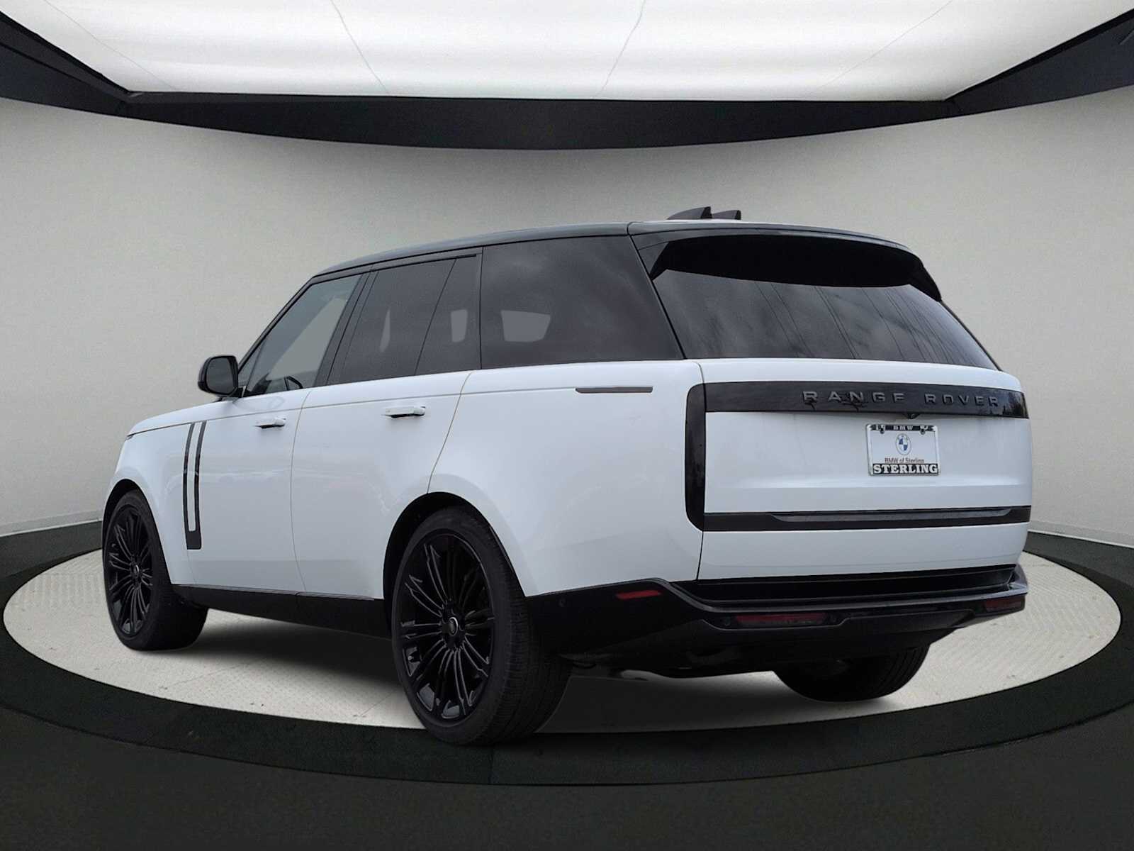 Thumbnail: 2024 Land Rover Range Rover - 6