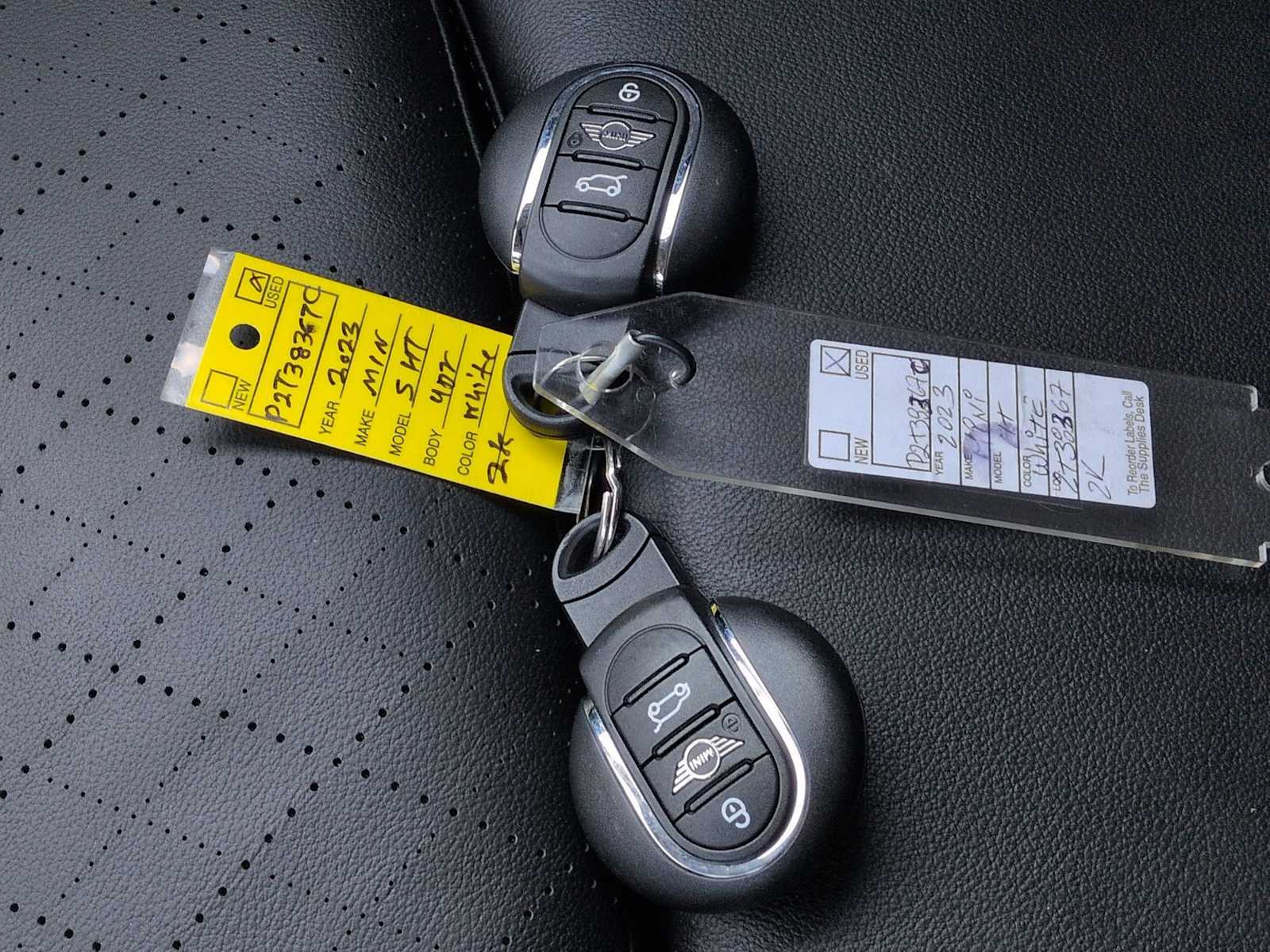 Thumbnail: 2023 MINI Cooper Hardtop - 35