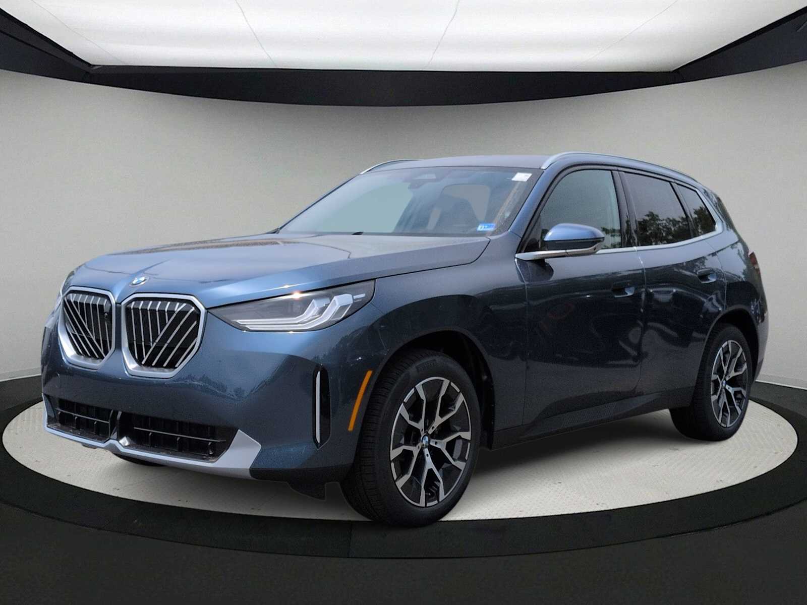 Thumbnail: 2026 BMW X3 - 4