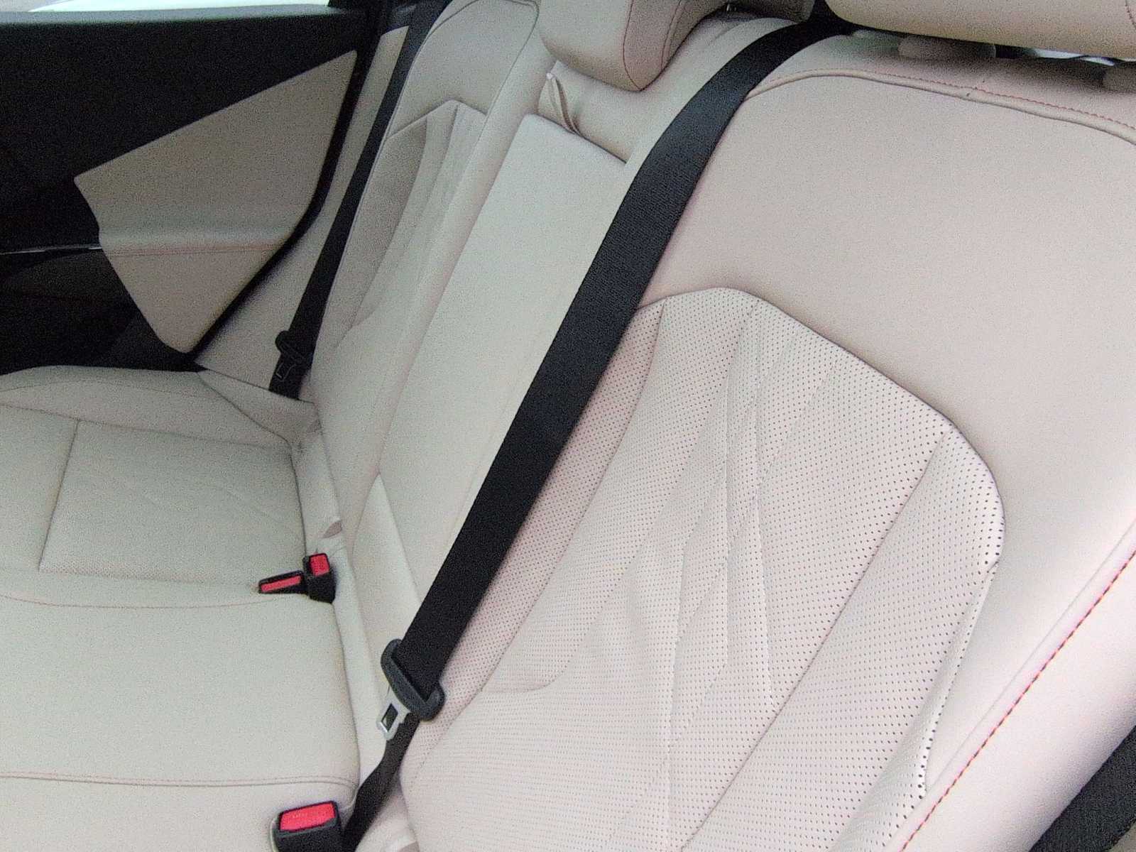 Thumbnail: 2026 BMW X3 - 21