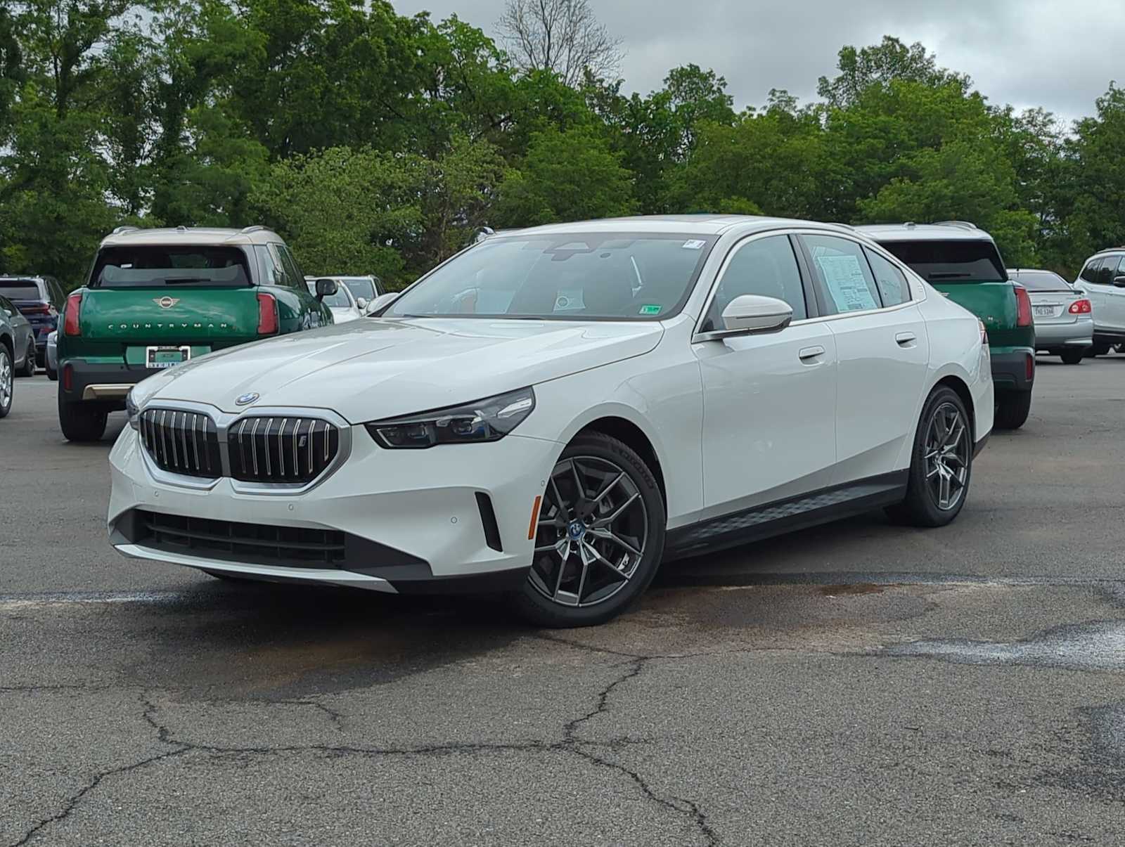 2025 BMW i5 xDrive40 -
                  Sterling, VA