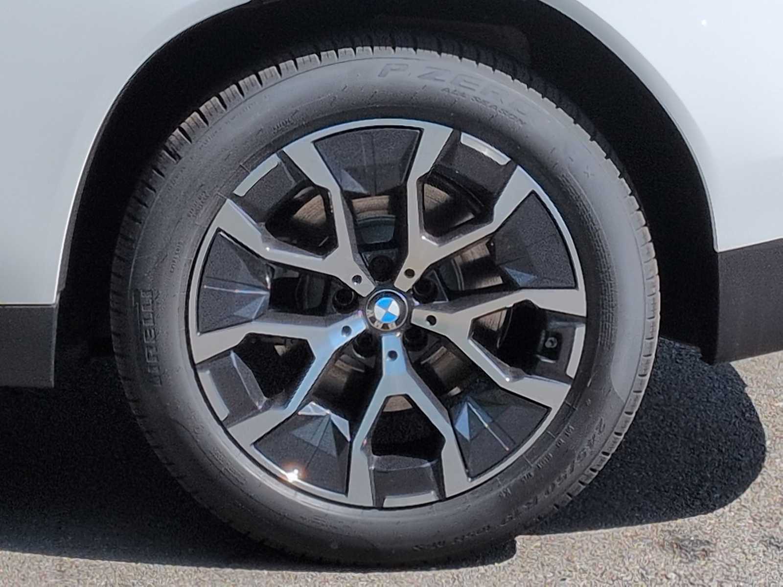 Thumbnail: 2026 BMW X3 - 14