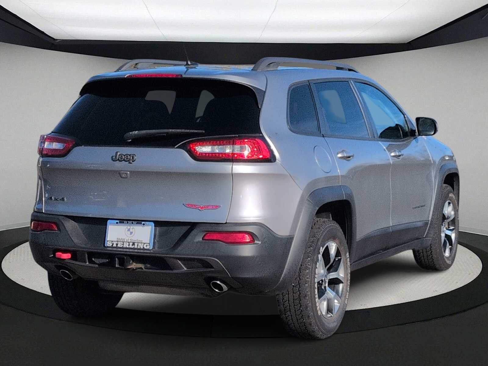 Thumbnail: 2015 Jeep Cherokee - 8