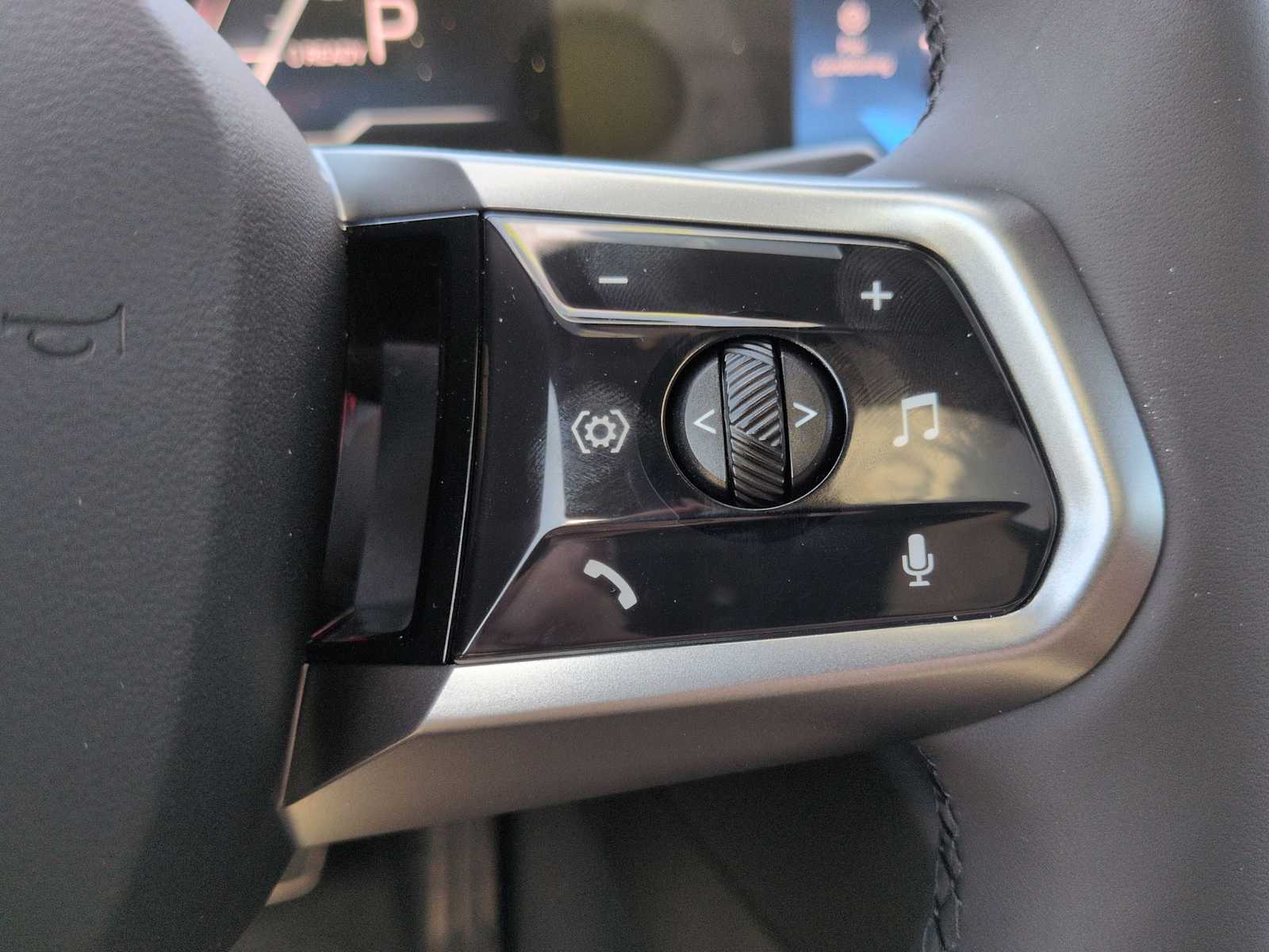 Thumbnail: 2026 BMW i5 - 27