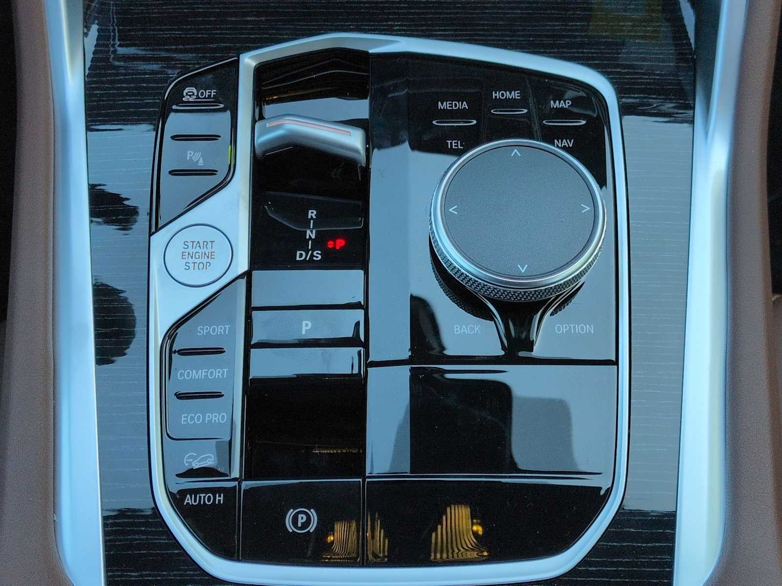 Thumbnail: 2026 BMW X6 - 35