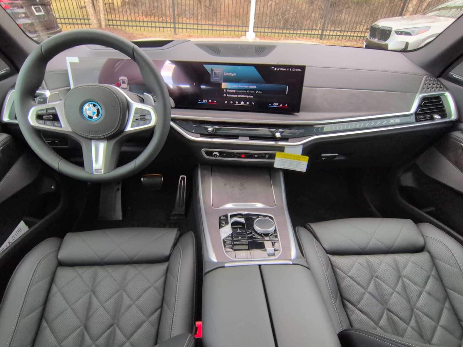 Thumbnail: 2026 BMW X5 - 16