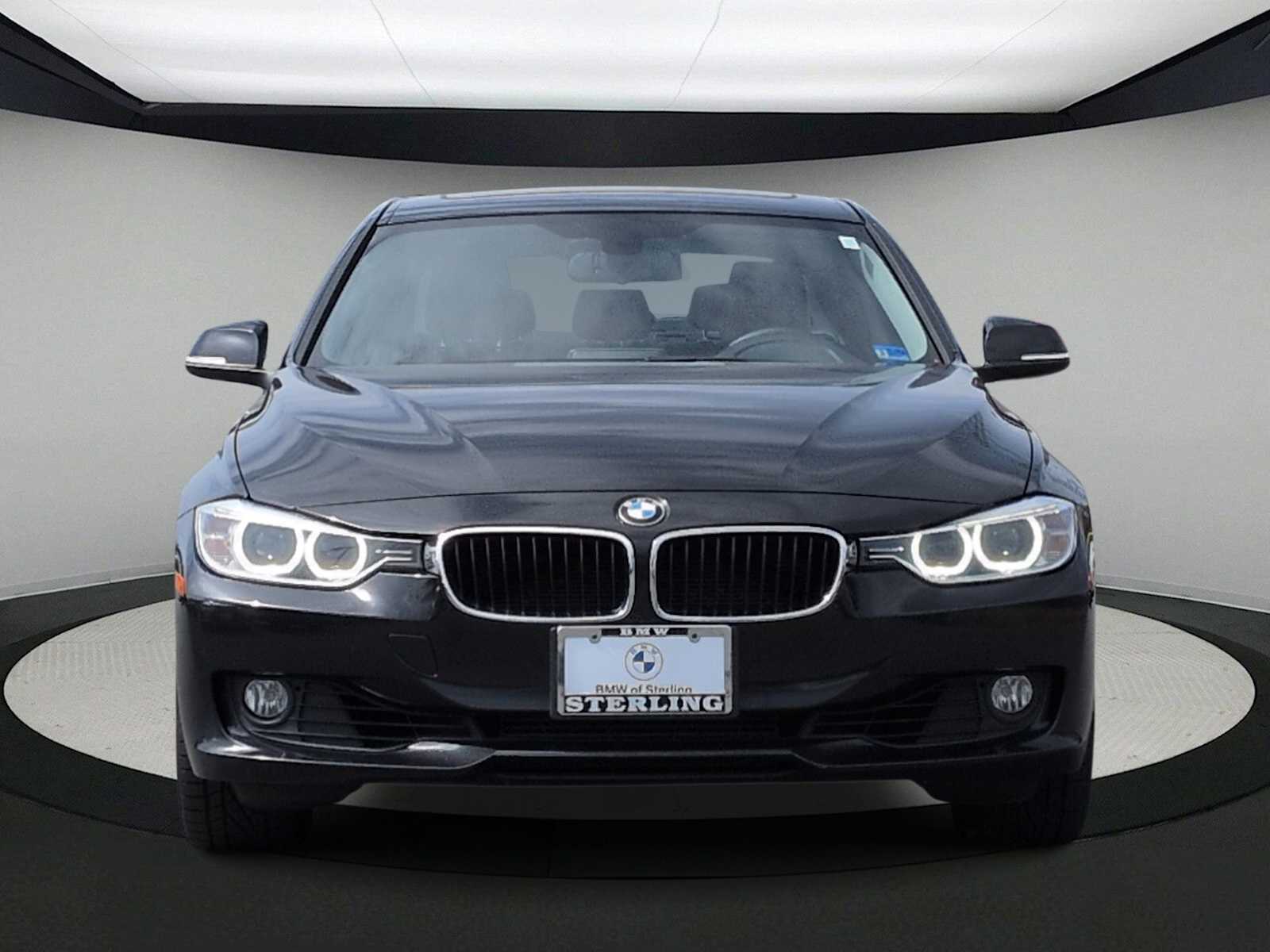 Thumbnail: 2013 BMW 3 Series - 3