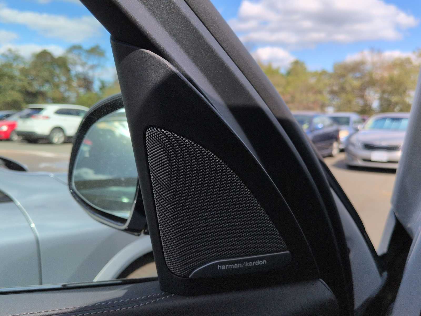 Thumbnail: 2026 BMW X5 - 33