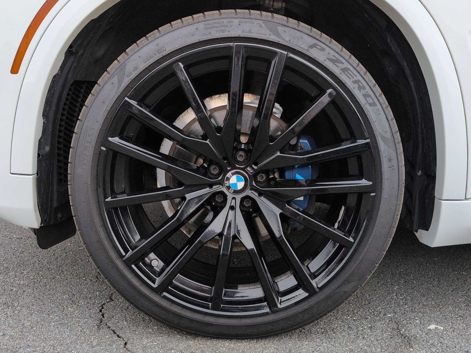 Thumbnail: 2021 BMW X5 - 14