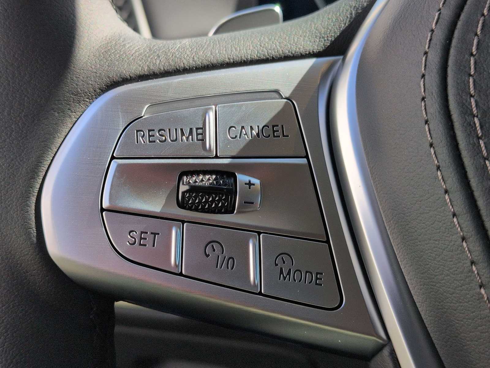 Thumbnail: 2026 BMW X7 - 26